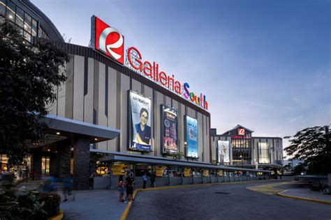 now showing robinsons galleria south